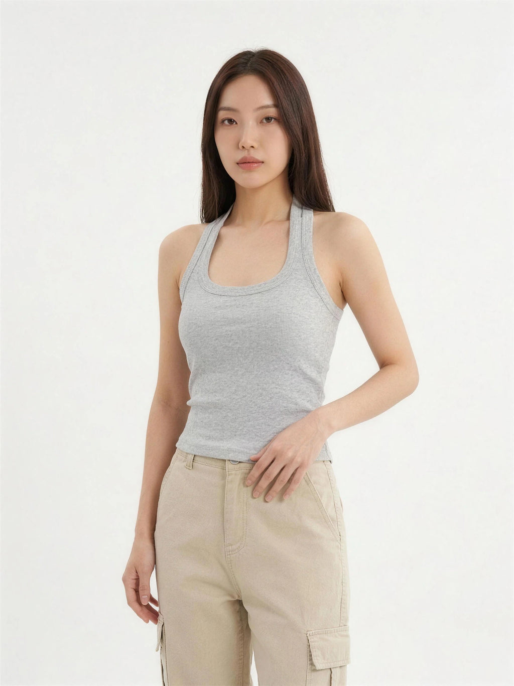 夏風繞脖Bratop 奶杏 上半身細節